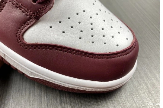 Nike Dunk Bordeaux (W) Low DD1503-108 0114